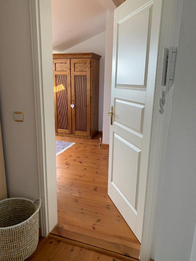 Kuschelige Wohlfuhl-Wohnung In Top Strandlage ゼーバート・ヘリングスドルフ エクステリア 写真