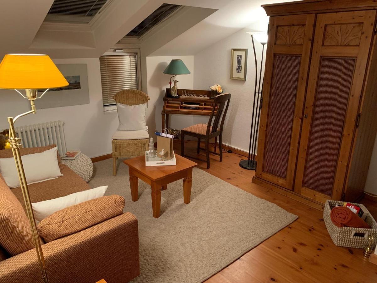 Kuschelige Wohlfuhl-Wohnung In Top Strandlage ゼーバート・ヘリングスドルフ エクステリア 写真