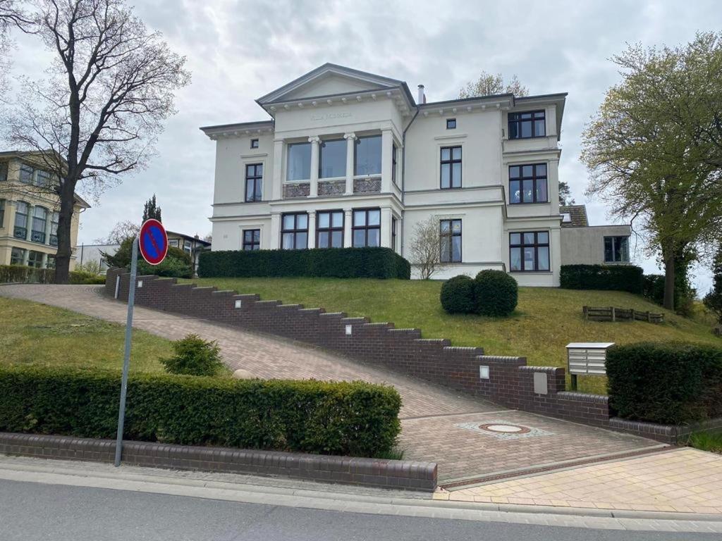 Kuschelige Wohlfuhl-Wohnung In Top Strandlage ゼーバート・ヘリングスドルフ エクステリア 写真